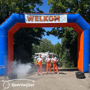 welkbanner met boog 2026