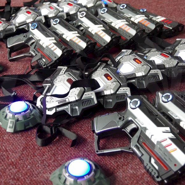 Extra set lasergame voor kids (12 guns met vest)